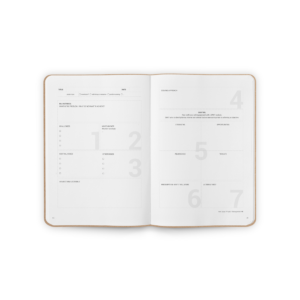 B-118_Projectmanagement_Stationery_Notebook_Spread1
